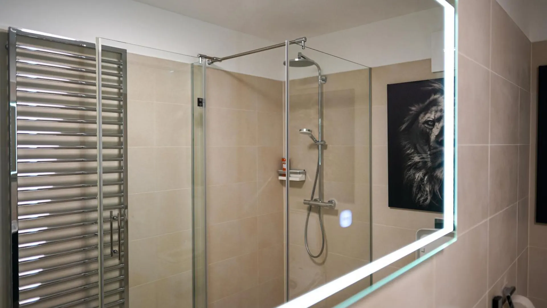 Modern Stylish Design Apartment With Free Parking Emily ウィーン