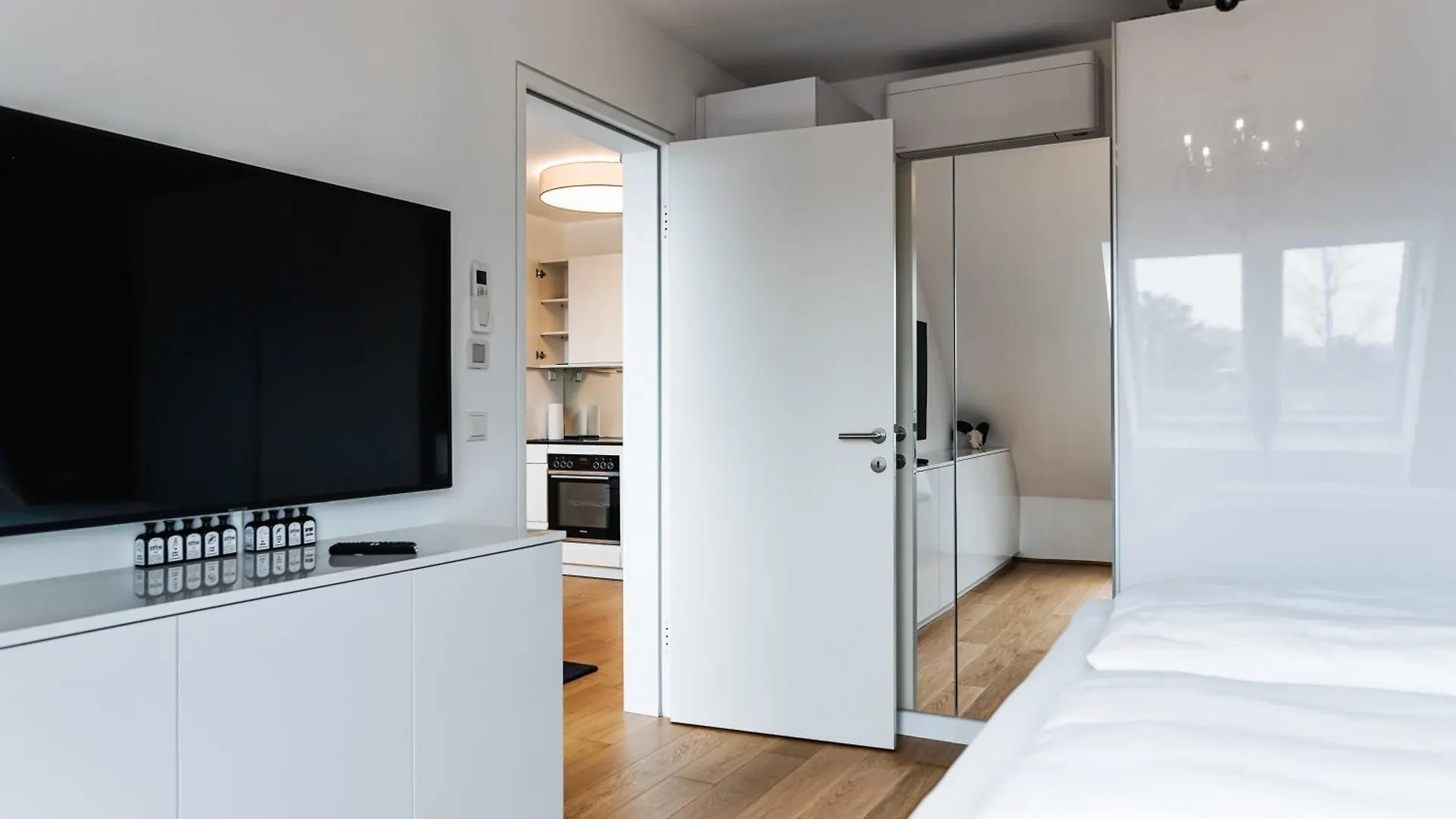 Modern Stylish Design Apartment With Free Parking Emily ウィーン